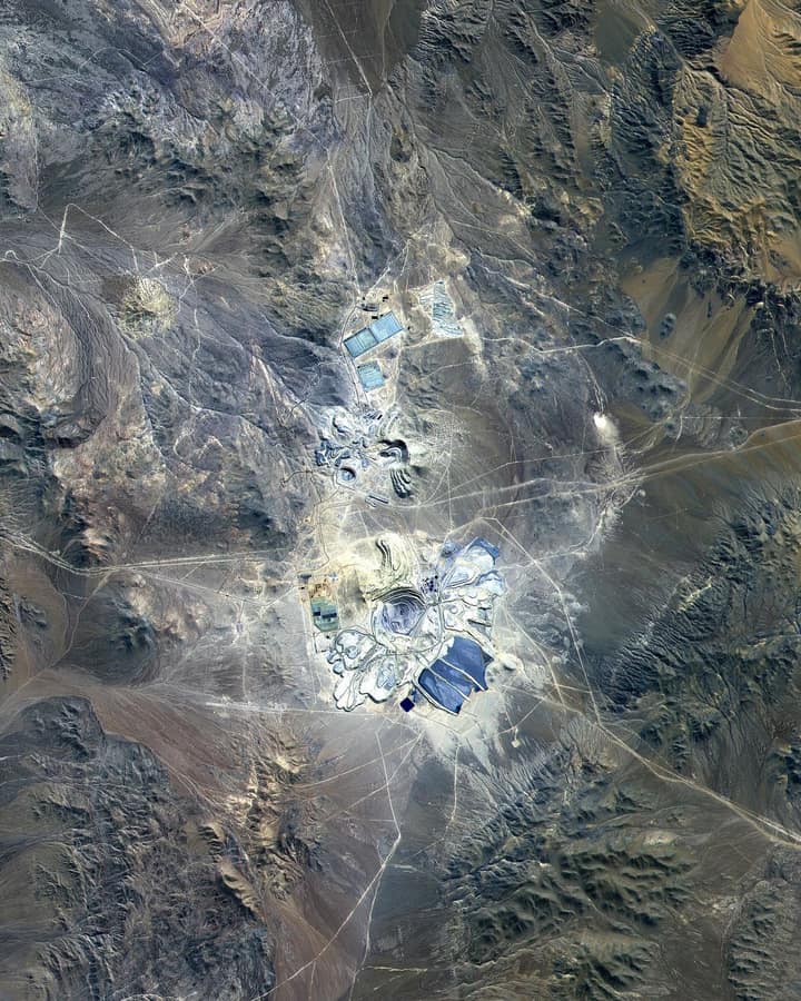Vista satelital de faena minera